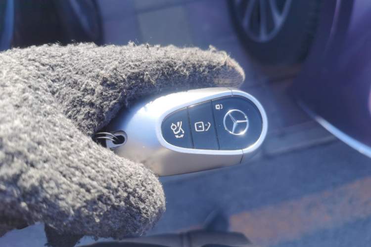 Used Mercedes-Benz EQS 2022 Updated Version 450+ Pioneer Edition Interior 1