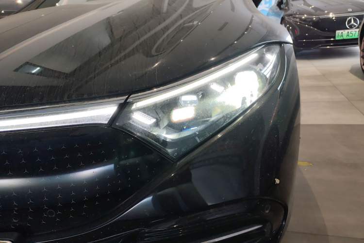 Used Mercedes-Benz EQS 2022 Updated Version 450+ Pioneer Edition Left Front Headlight