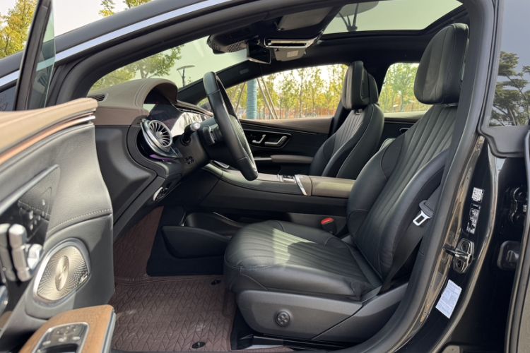 Used Mercedes-Benz EQS 2022 450+ Pioneer Edition Left Front Seat