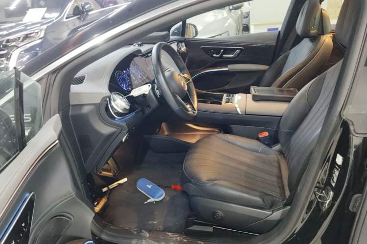 Used Mercedes-Benz EQS 2022 Updated Version 450+ Pioneer Edition Left Front Seat