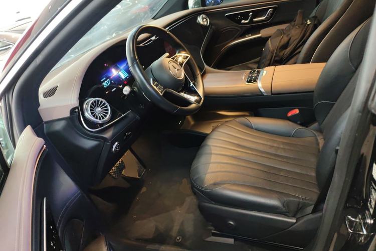 Used Mercedes-Benz EQS 2022 Updated Version 450+ Pioneer Edition Left Front Seat