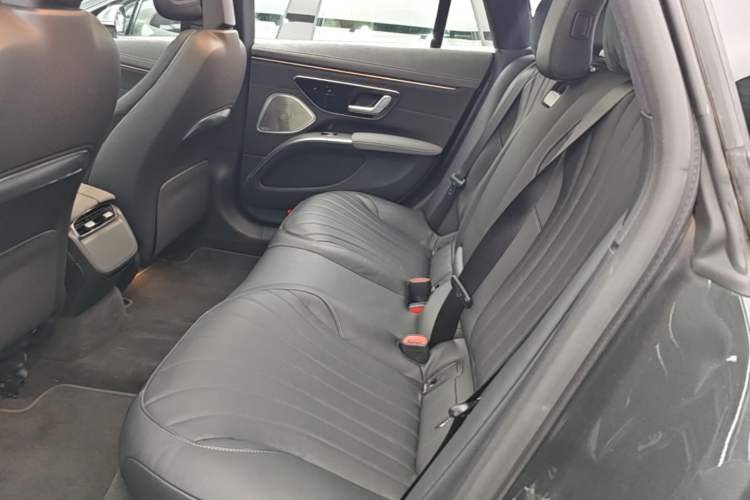 Used Mercedes-Benz EQS 2022 450+ Luxury Edition Left Rear Seat