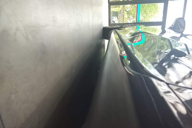 Used Mercedes-Benz EQS 2022 Updated Version 450+ Pioneer Edition Left Side Sill