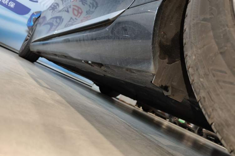Used Mercedes-Benz EQS 2022 Updated Version 450+ Pioneer Edition Left Side Sill