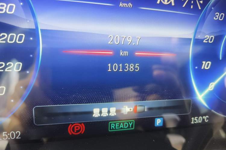 Used Mercedes-Benz EQS 2022 Updated Version 450+ Pioneer Edition Odometer Close Up