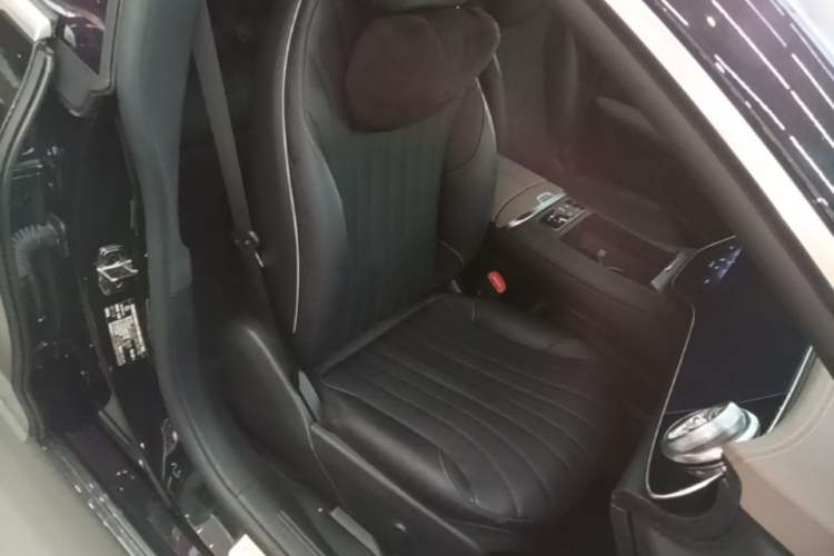 Used Mercedes-Benz EQS 2022 Updated Version 450+ Luxury Edition Right Front Seat