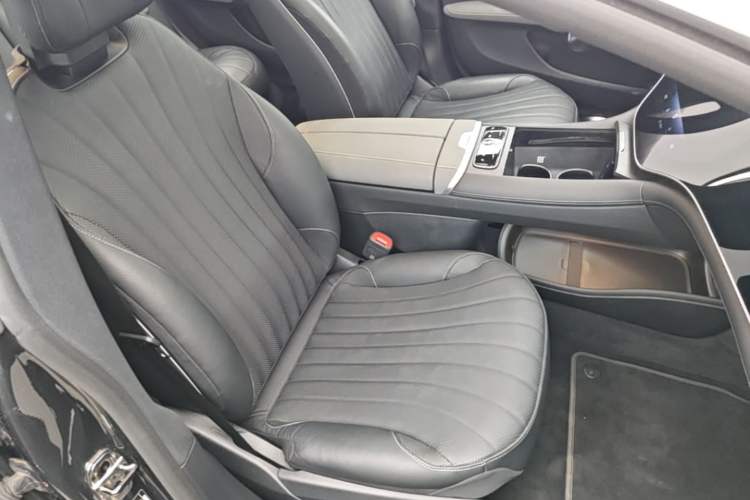 Used Mercedes-Benz EQS 2022 450+ Luxury Edition Right Front Seat
