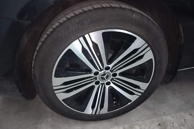 Used Mercedes-Benz EQS 2022 Updated Version 450+ Pioneer Edition Right Rear Wheel Hub