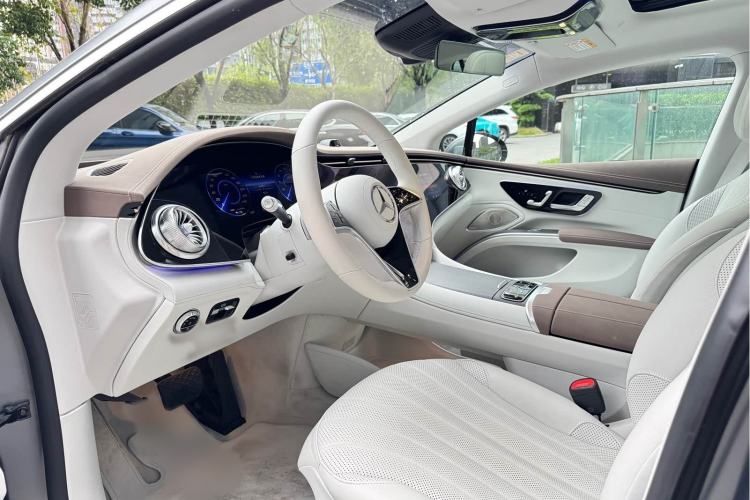 Used Mercedes-Benz EQS 2022 Updated Version 450+ Luxury Edition Steering Wheel