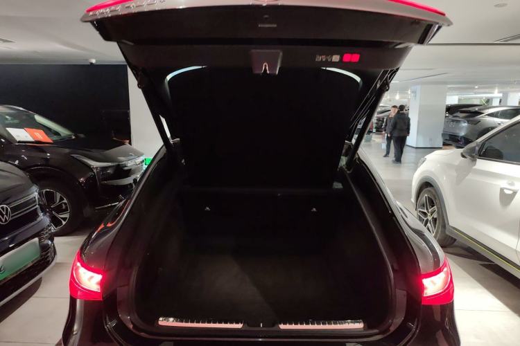 Used Mercedes-Benz EQS 2022 Updated Version 450+ Pioneer Edition Trunk