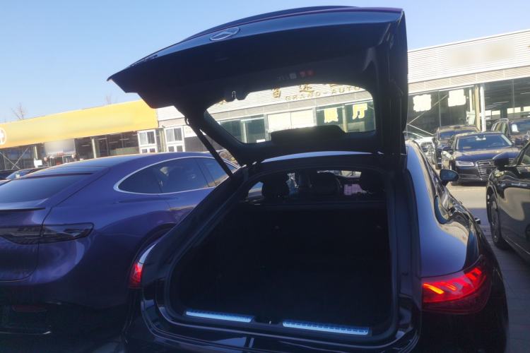 Used Mercedes-Benz EQS 2022 Updated Version 450+ Pioneer Edition Trunk