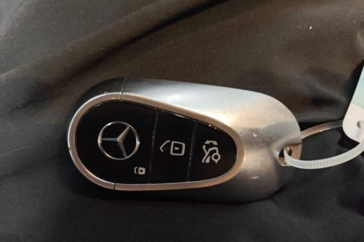 Used Mercedes-Benz EQS 2022 580 4MATIC Vehicle Key