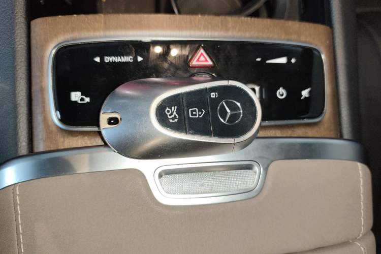 Used Mercedes-Benz EQS 2022 Updated Version 450+ Pioneer Edition Vehicle Key