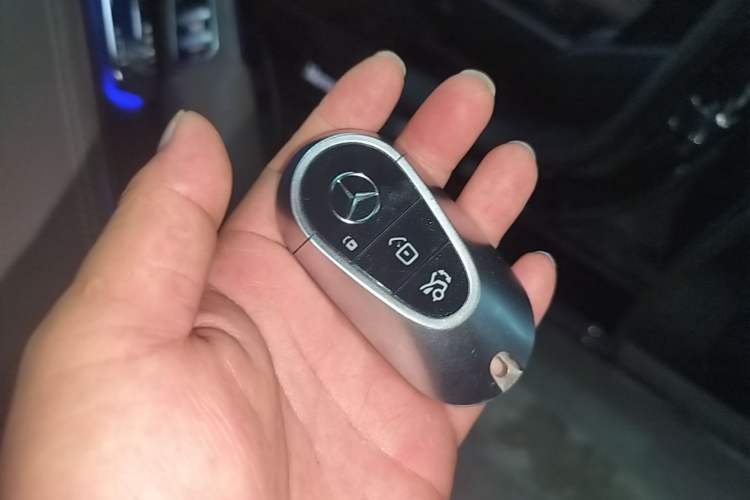 Used Mercedes-Benz EQS 2022 Updated Version 450+ Pioneer Edition Vehicle Key