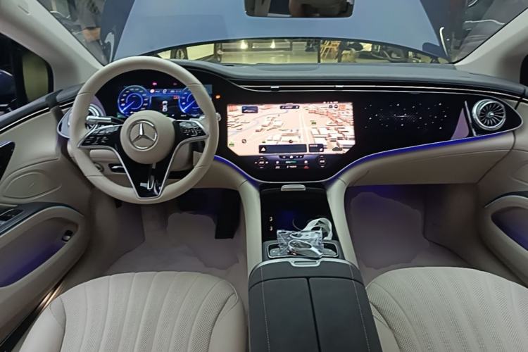 Used Mercedes-Benz EQS 2022 450+ Luxury Edition Center Console