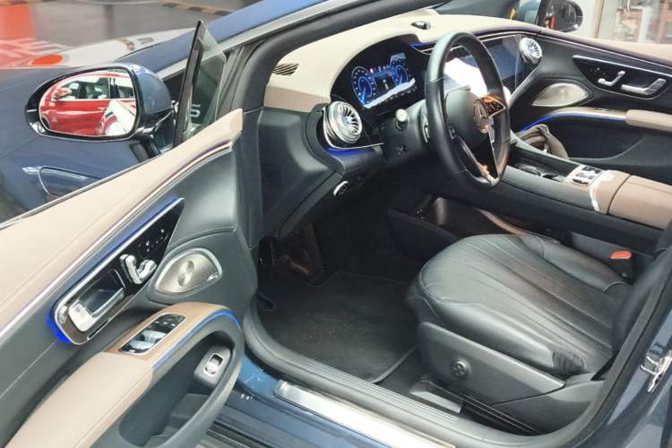 Used Mercedes-Benz EQS 2022 Updated Version 450+ Pioneer Edition Driver Seat