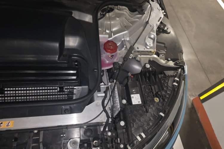 Used Mercedes-Benz EQS 2022 450+ Pioneer Edition Engine Bay Left
