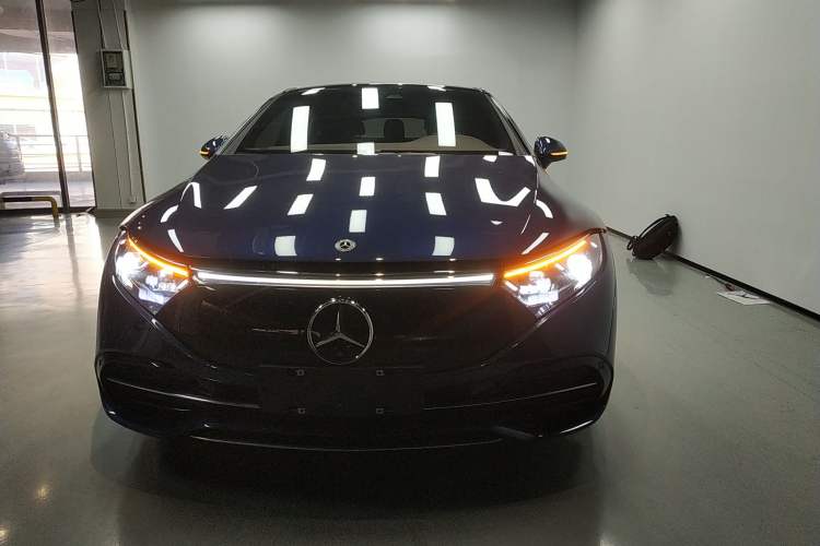Used Mercedes-Benz EQS 2022 Updated Version 450+ Pioneer Edition Exterior 1