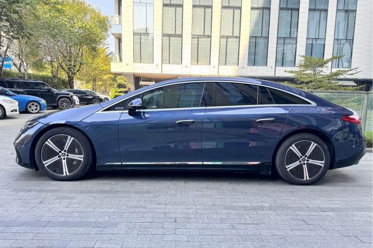 Used Mercedes-Benz EQS 2022 450+ Luxury Edition Exterior 5