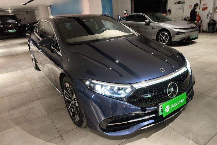 Used Mercedes-Benz EQS 2022 Updated Version 450+ Pioneer Edition Front Right 45 Deg