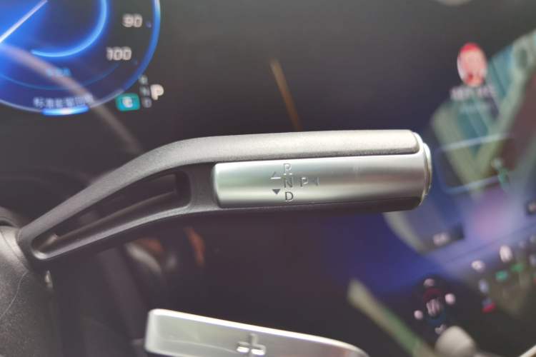Used Mercedes-Benz EQS 2022 Updated Version 450+ Pioneer Edition Gear Lever