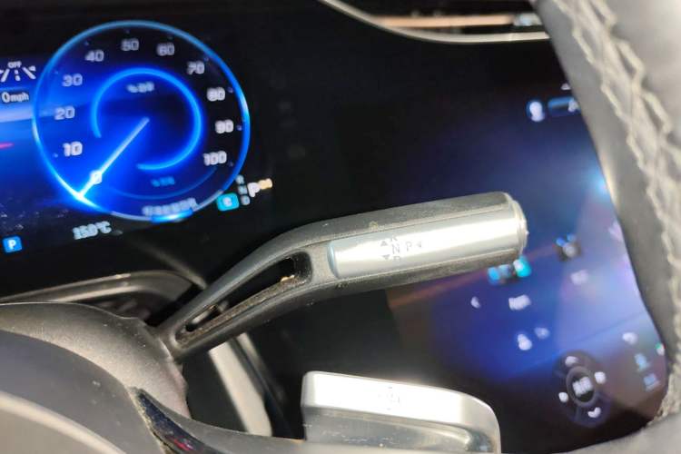 Used Mercedes-Benz EQS 2022 Updated Version 450+ Pioneer Edition Gear Lever
