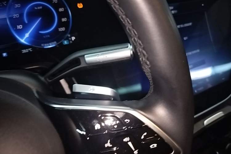 Used Mercedes-Benz EQS 2022 Updated Version 450+ Pioneer Edition Gear Lever
