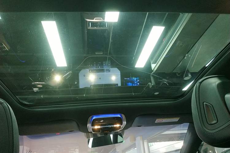 Used Mercedes-Benz EQS 2022 Updated Version 450+ Pioneer Edition Headliner