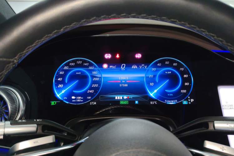 Used Mercedes-Benz EQS 2022 Updated Version 450+ Pioneer Edition Instrument Cluster