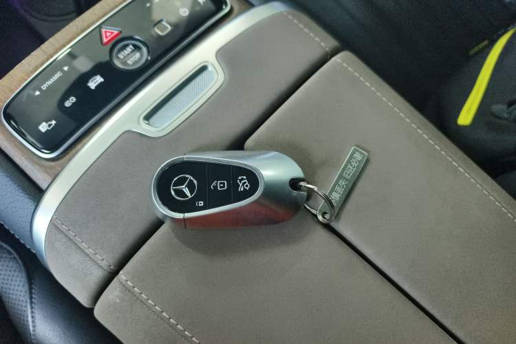 Used Mercedes-Benz EQS 2022 Updated Version 450+ Pioneer Edition Interior 1