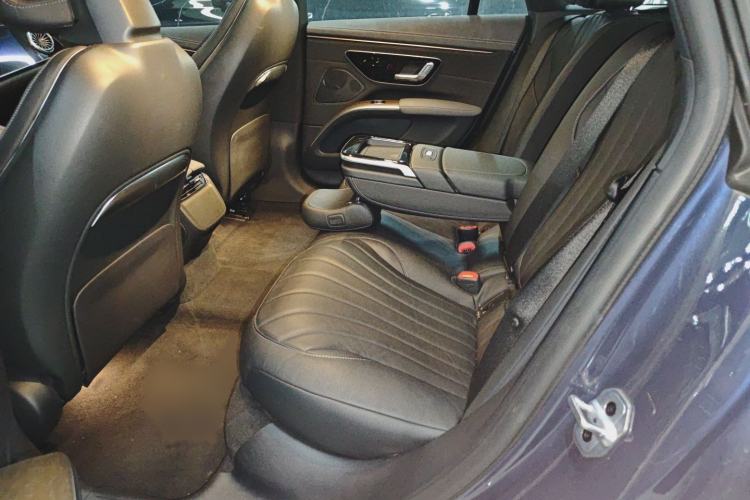 Used Mercedes-Benz EQS 2022 450+ Pioneer Edition Interior 1