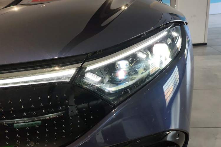 Used Mercedes-Benz EQS 2022 Updated Version 450+ Pioneer Edition Left Front Headlight