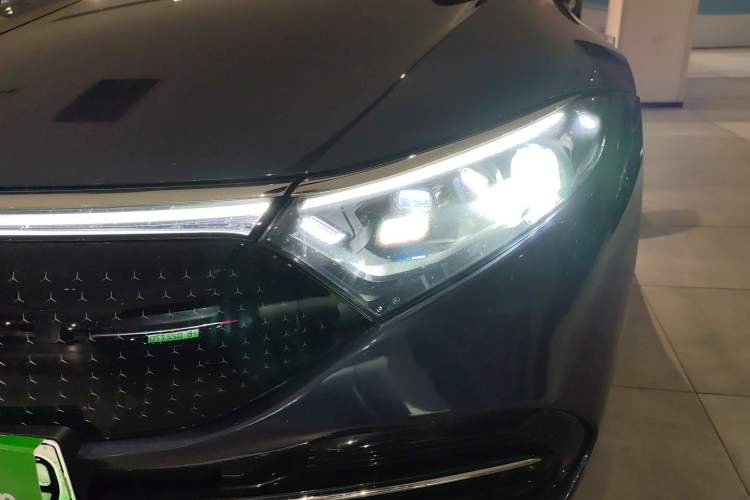 Used Mercedes-Benz EQS 2022 Updated Version 450+ Pioneer Edition Left Front Headlight