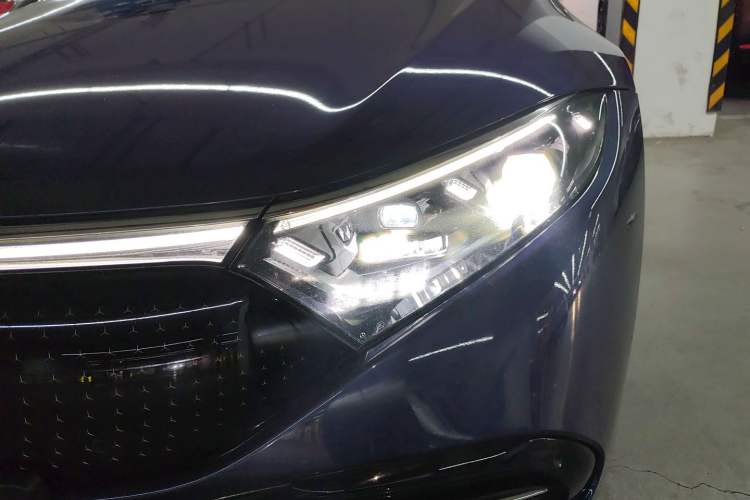 Used Mercedes-Benz EQS 2022 Updated Version 450+ Pioneer Edition Left Front Headlight