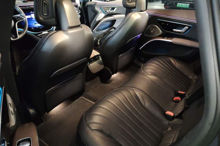 Used Mercedes-Benz EQS 2022 Updated Version 450+ Pioneer Edition Left Rear Seat