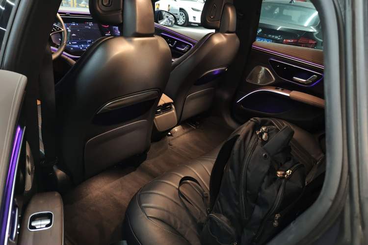 Used Mercedes-Benz EQS 2022 Updated Version 450+ Pioneer Edition Left Rear Seat
