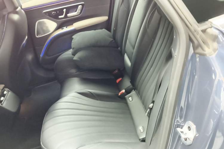 Used Mercedes-Benz EQS 2022 Updated Version 450+ Pioneer Edition Left Rear Seat