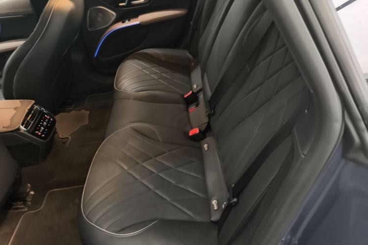 Used Mercedes-Benz EQS 2022 Updated 580 4MATIC Left Rear Seat