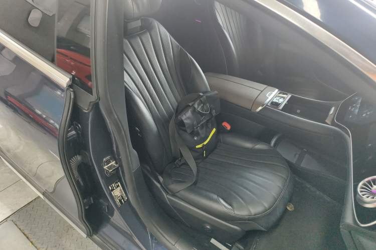 Used Mercedes-Benz EQS 2022 Updated Version 450+ Pioneer Edition Right Front Seat