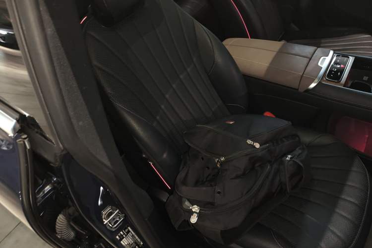 Used Mercedes-Benz EQS 2022 Updated Version 450+ Pioneer Edition Right Front Seat