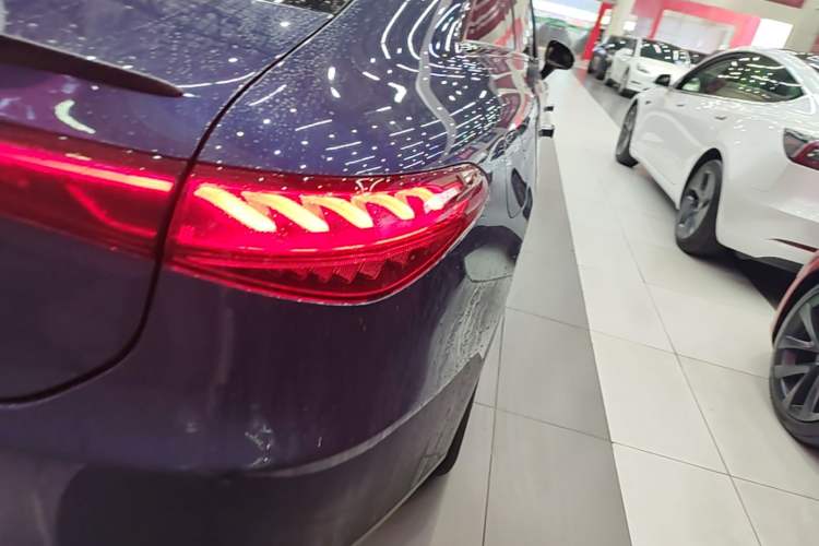 Used Mercedes-Benz EQS 2022 Updated Version 450+ Pioneer Edition Right Rear Taillight