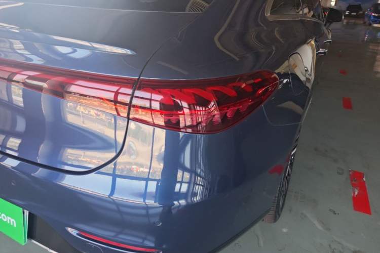 Used Mercedes-Benz EQS 2022 Updated Version 450+ Pioneer Edition Right Rear Taillight