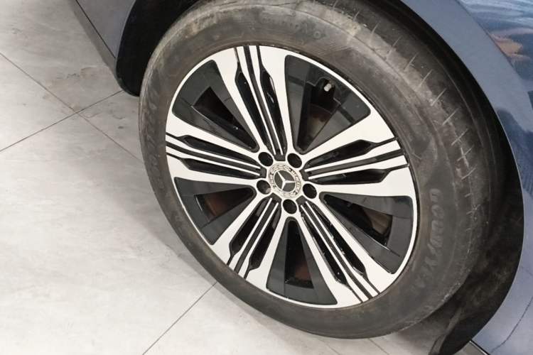 Used Mercedes-Benz EQS 2022 Updated Version 450+ Pioneer Edition Right Rear Wheel Hub