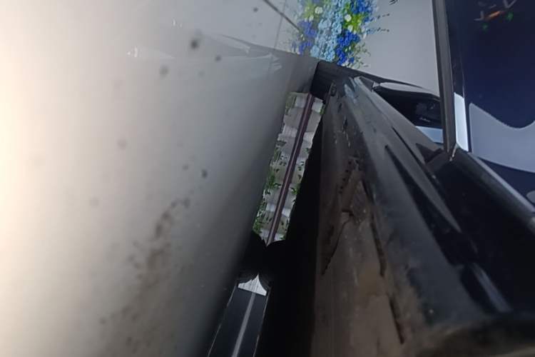 Used Mercedes-Benz EQS 2022 450+ Luxury Edition Right Side Sill