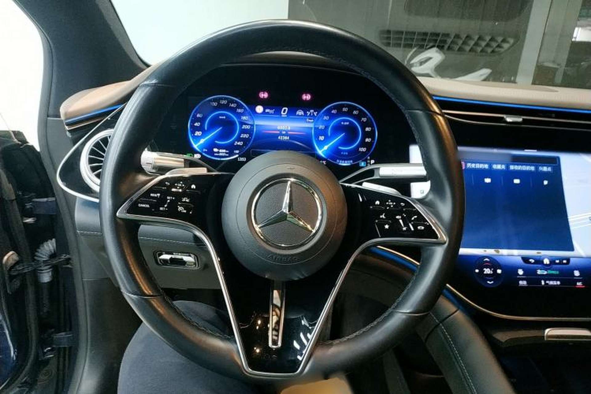 Used Mercedes-Benz EQS 2022 Updated Version 450+ Pioneer Edition Steering Wheel