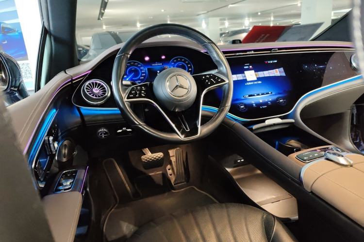 Used Mercedes-Benz EQS 2022 Updated Version 450+ Pioneer Edition Steering Wheel