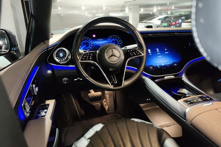 Used Mercedes-Benz EQS 2022 Updated Version 450+ Pioneer Edition Steering Wheel