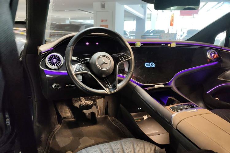Used Mercedes-Benz EQS 2022 Updated Version 450+ Pioneer Edition Steering Wheel