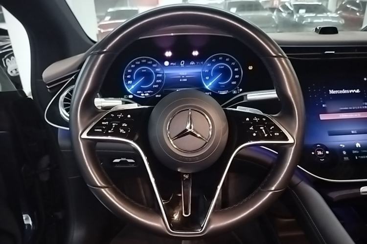 Used Mercedes-Benz EQS 2022 Updated Version 450+ Pioneer Edition Steering Wheel