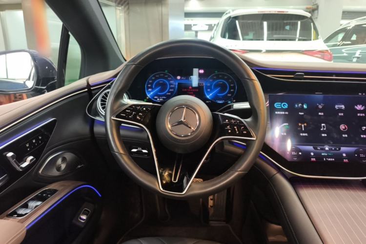 Used Mercedes-Benz EQS 2022 Updated 580 4MATIC Steering Wheel